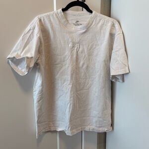Nike White Short Sleeve Tee